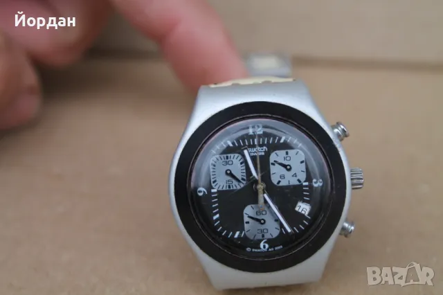 Швейцарски часовник ''Swatch'' хронограф 