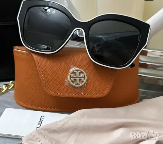 очила с твърд калъф tory burch , снимка 2 - Слънчеви и диоптрични очила - 49442628