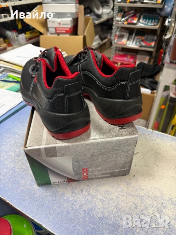 Wurth Hector работни обувки s2 номера 40;47, снимка 3 - Мъжки боти - 53191146