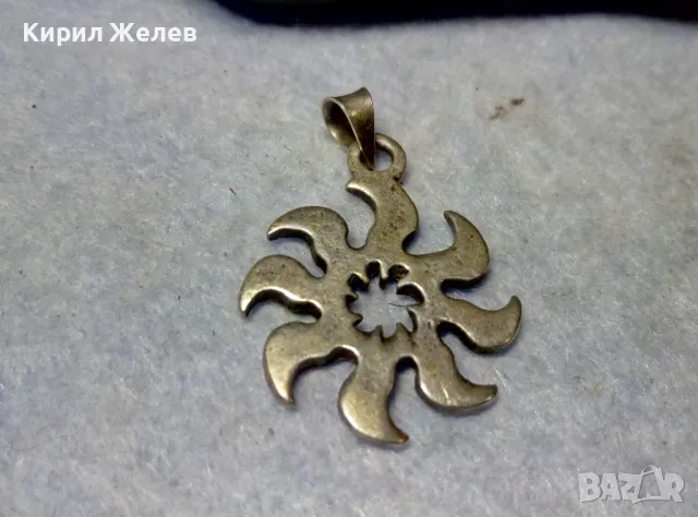 СТИЛЕН СРЕБЪРЕН МЕДАЛЬОН СРЕБРО 925 ДИЗАЙНЕРСКА АРТ ИЗРАБОТКА 49902, снимка 3 - Колиета, медальони, синджири - 49522479