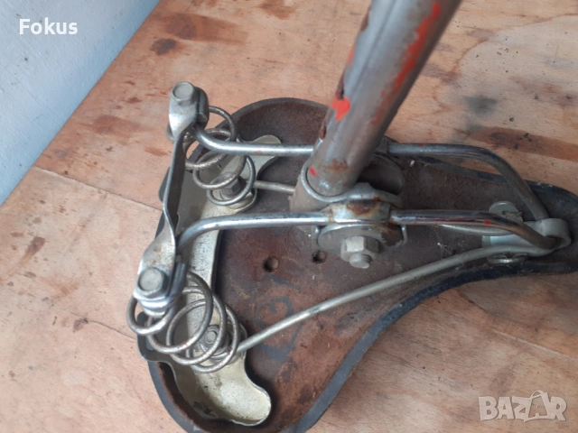 Стара кожена седалка за колело велосипед, снимка 5 - Антикварни и старинни предмети - 53499761