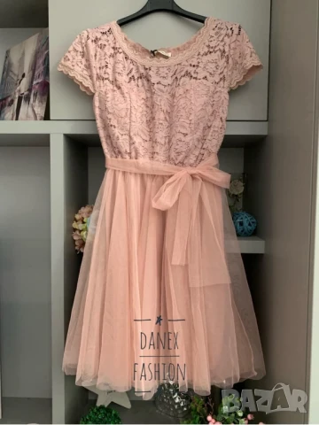 🌷Разкроена дамска рокля с дантела и тюл , снимка 3 - Рокли - 50622898