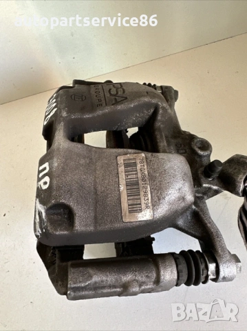 Преден ляв спирачен апарат за Peugeot 3008 1.2T 65000 км (2022) 78Tgx, снимка 3 - Части - 53569076