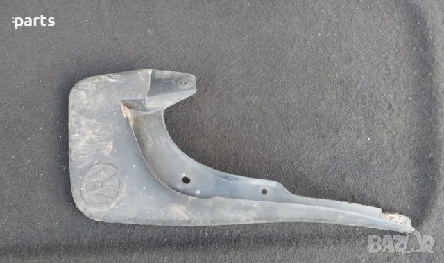 Калобран VW Голф 4 (2) - Бора
- 1J0075111, снимка 2 - Части - 50172275