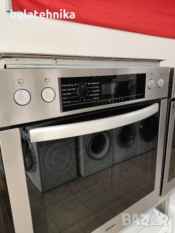 miele фурна с котлони за вграждане , снимка 2 - Печки, фурни - 52316491