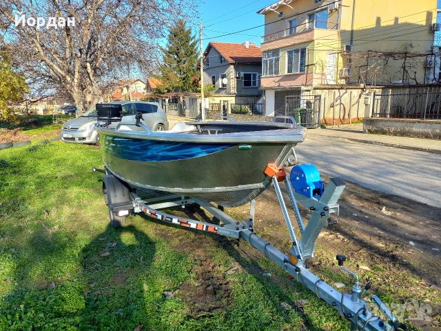 Brema aluminum boat 370V. , снимка 2 - Воден транспорт - 52820508