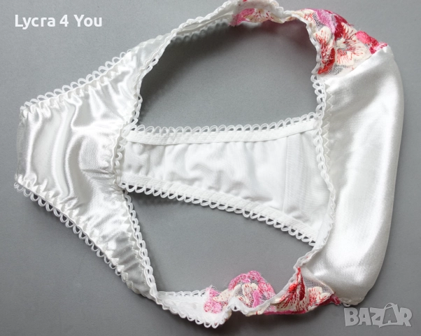 M/L сатенена нова прашка с красив колан и цветни бродерии, снимка 6 - Бельо - 52555231