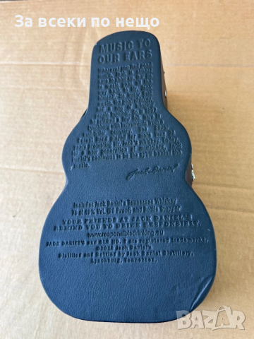 Кожен калъф за бутилка Jack Daniels с Guitar Case , калъф за китара, снимка 5 - Антикварни и старинни предмети - 52449068