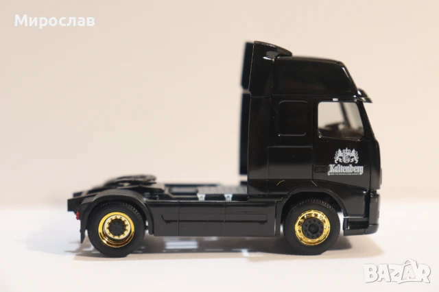 HERPA H0 1/87 VOLVO ВЛЕКАЧ КАМИОН МОДЕЛ ТИР, снимка 5 - Колекции - 50749814
