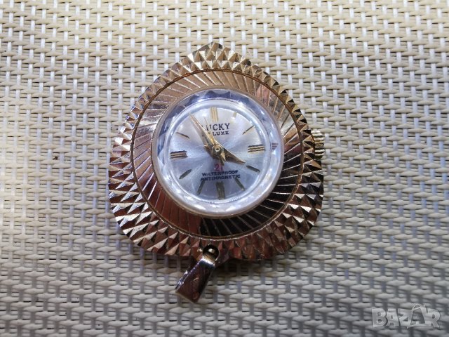 позлатен LUCKI DE LUXE 