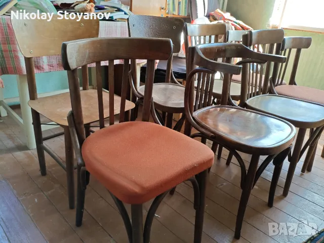 Столове в битов стил. Тонет. И други ретро...