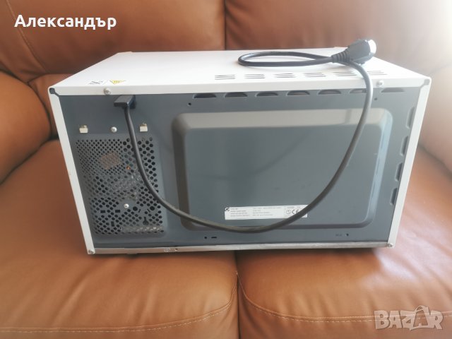 Микровълнова фурна Electrolux EMS21400W - 21 литра, снимка 11 - Микровълнови - 43558838