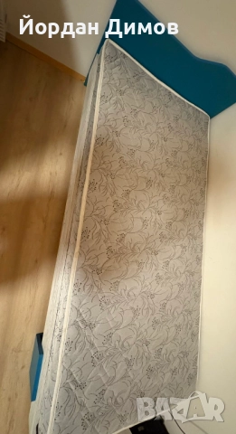 Продавам единично легло с матрак, снимка 4 - Спални и легла - 52013932