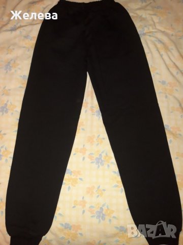 Лот от 4 долници, 2 горници, 2 блузки и 1 джинсов клин, снимка 10 - Детски комплекти - 26405362