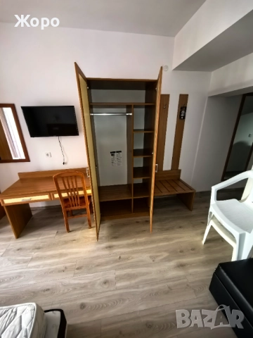 Продаваме двукрилни гардероби, снимка 2 - Гардероби - 52128075