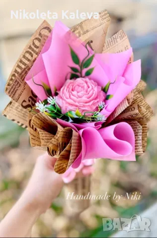 Ръчно изработен букет с цвете от глицеринов сапун