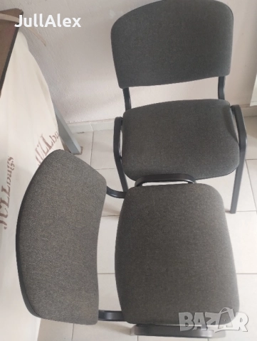 Посетителски стол 