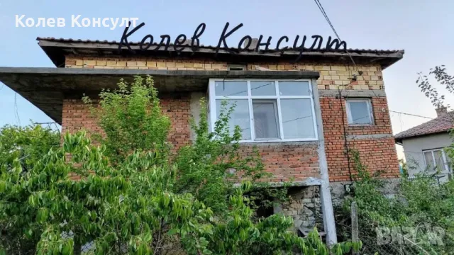 Продавам едноетажна къща в село Звиница,община Кърджали , снимка 8 - Къщи - 50263275