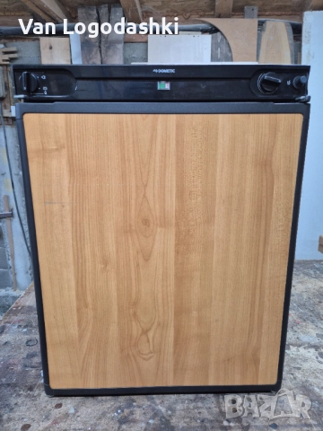 Хладилник Дометик Dometic 12/220/газ