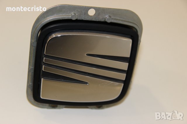 Задна емблема Seat Ibiza II (1999-2002г.) дръжка отваряне заден капак Сеат Ибиза, снимка 3 - Аксесоари и консумативи - 43734560