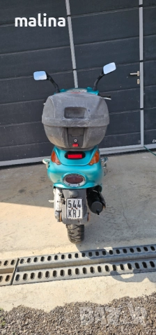 Скутер Априлиа 50кубика внос от Германия , снимка 8 - Мотоциклети и мототехника - 51710279