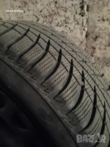 4 броя зимни гуми с джанти, снимка 3 - Гуми и джанти - 47965974