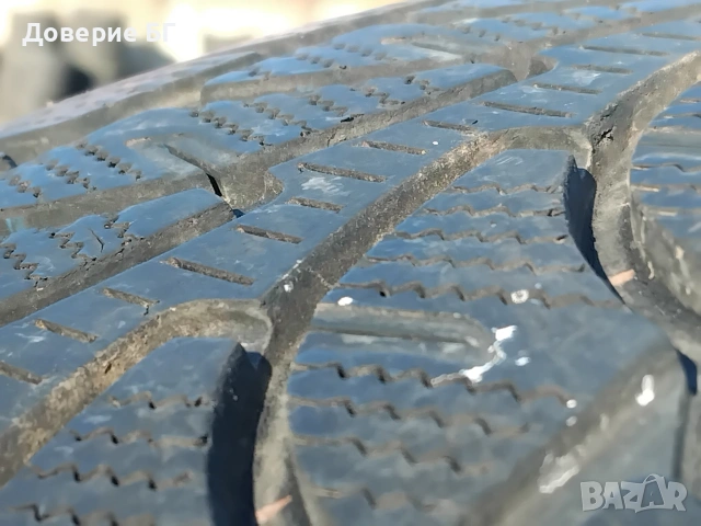 Гуми 215 60 17 Фалкен Falken 4 + броя.Нов внос. Не са нови!