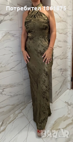 Елегантна рокля в златисто и зелени