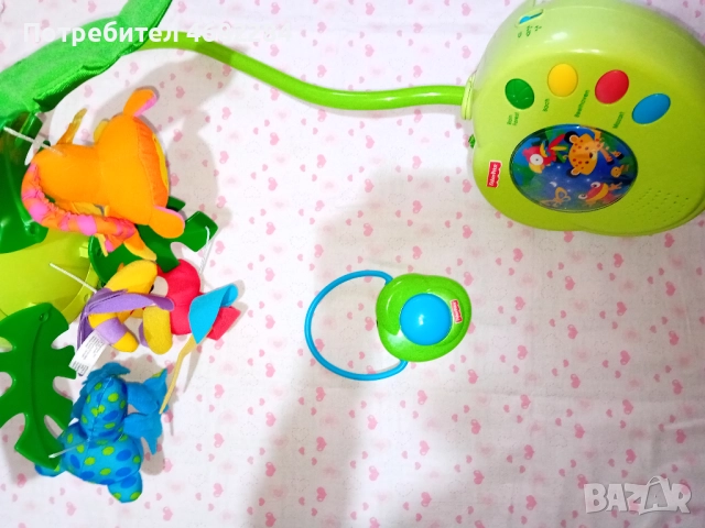 Маркови детски дрешки за бебе момиченце 0-3м. + въртележка, играчки, снимка 11 - Комплекти за бебе - 52789605