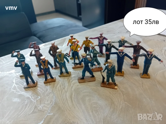 Войници рицари каубой индианци моряци мускетари наполеонци 