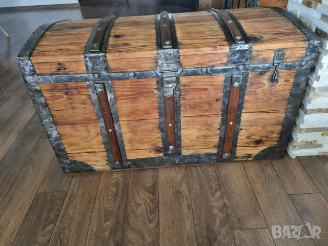 Стар сандък/ракла/скрин/ два броя, снимка 9 - Антикварни и старинни предмети - 51503449