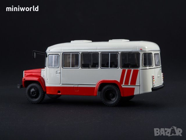 КАвЗ 3976 автобус - мащаб 1:43 на Наши Автобуси моделът е нов в блистер, снимка 3 - Колекции - 32596682