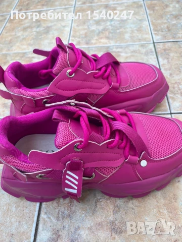 Дамски сникърси, снимка 2 - Маратонки - 50834274