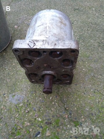 Хидравлична помпа A325X и цилиндър, снимка 3 - Индустриална техника - 27611456