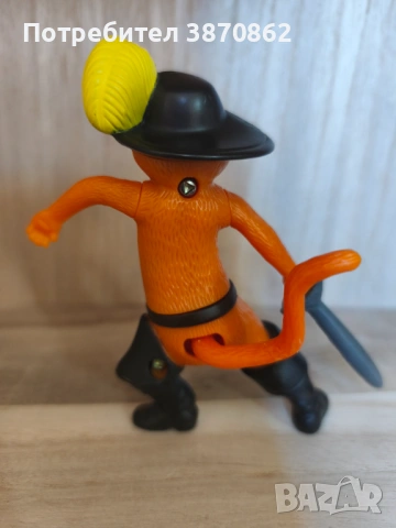 McDonald’s Happy Meal 2011 Puss in Boots ("Котаракът в чизми"), снимка 3 - Колекции - 53156586
