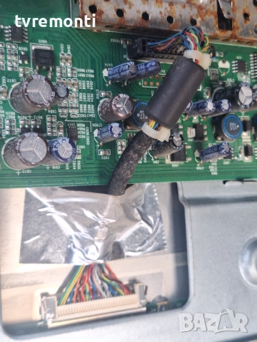 Платка MAIN BOARD 715T2848-H  за 22-инчов телевизор Philips Модел 22PFL3403/10, с дисплей M220Z1-L03, снимка 2 - Части и Платки - 52540388