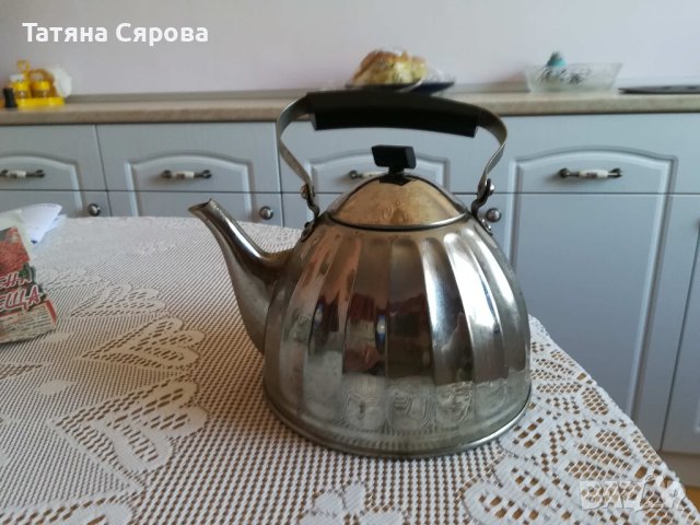 Руски чайник, снимка 1 - Етажерки - 36600455