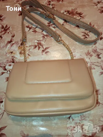 PRIMARK Оригинал Нова Кожена Дамска Чанта , снимка 2 - Чанти - 50157087