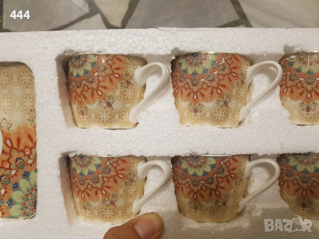 Сервиз за кафе, снимка 7 - Сервизи - 39825795