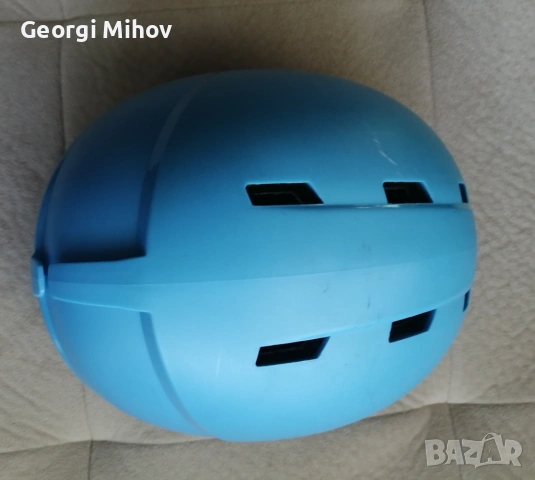 Каска WEDZE + Поларена маска (боне) WEDZE, снимка 2 - Зимни спортове - 52792538