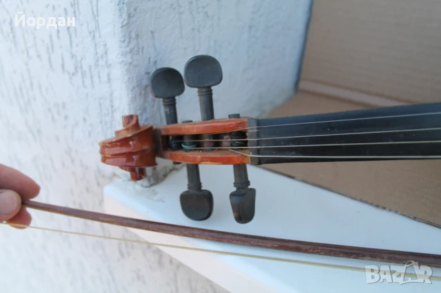 Стара цигулка , снимка 2 - Струнни инструменти - 50565671