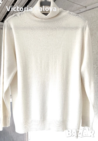 Стилен пуловер FMF  цвят ivory , снимка 2 - Блузи с дълъг ръкав и пуловери - 52987374