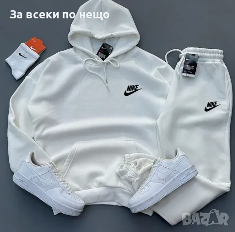 Дамски спортен компект Nike - 2 налични цвята Код A84, снимка 2 - Спортни екипи - 47390703
