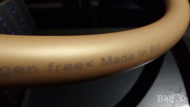 Van Den Hul M.C. The Mainstream Hybrid Halogen Free Power Cable , снимка 8 - Други - 53095569