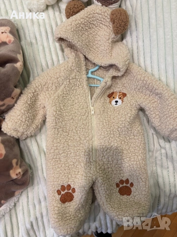 Пухкав зимен бебешки гащеризон