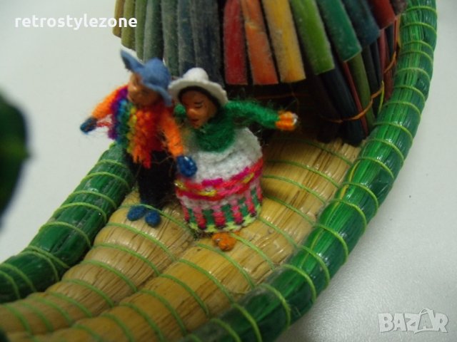 № 3515 стар азиатски  сувенир - гондола / лодка  - плетени дървени клечки   - размери 16  / 13 / 7,5, снимка 3 - Други ценни предмети - 27109209