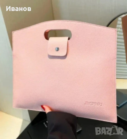 Дамски клъч, снимка 4 - Чанти - 51104932