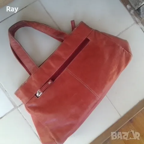 Малка червена чанта от естествена кожа , снимка 3 - Чанти - 49024940