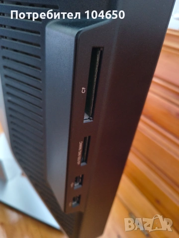 Монитор Dell 2408WFP, снимка 4 - Монитори - 53194247