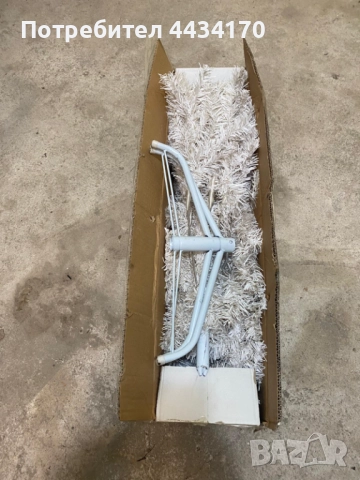 Бяла изкуствена коледна елха – 150 см висока, снимка 4 - Декорация за дома - 52533990